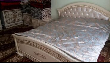 диван спальни: Диван-кровать, цвет - Бежевый, Новый