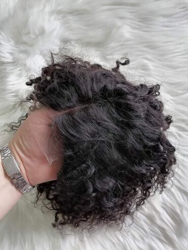 Perike i klipse: Perike
Cena 3200din na lalafo.rs — 19 Perike i klipse: Perike
Cena 3200din — 19