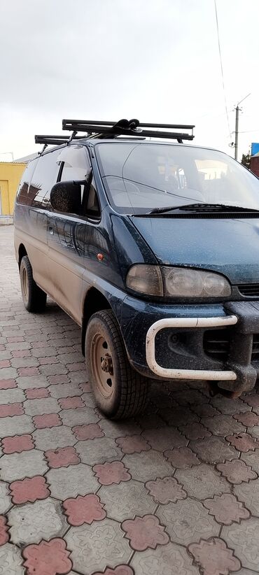 Mitsubishi: Mitsubishi Delica: 1995 г., 2.5 л, Автомат, Дизель, Внедорожник