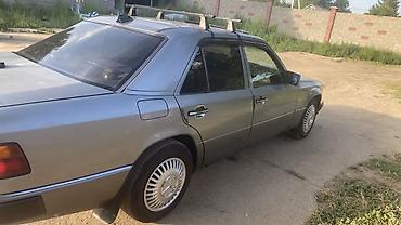 мерседес 124 с: Mercedes-Benz W124: 1989 г., 2.3 л, Механика, Бензин, Седан — 3