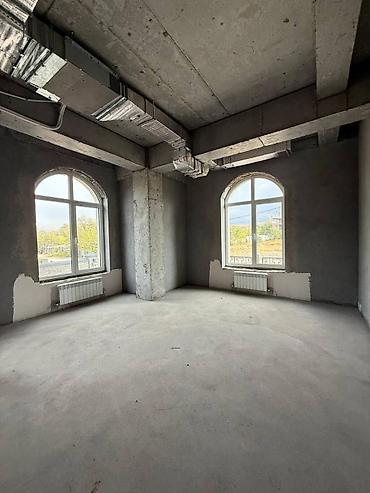 Продажа квартир: 4 комнаты, 205 м², Элитка, 1 этаж, ПСО (под самоотделку) at lalafo.kg — 8 Продажа квартир: 4 комнаты, 205 м², Элитка, 1 этаж, ПСО (под самоотделку) — 8