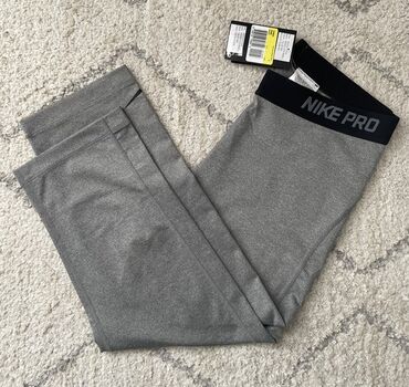 zenske jakne nike: S (EU 36), color - Grey, Single-colored