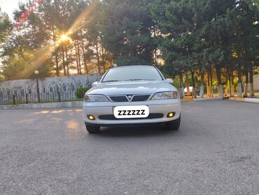 запчасти на опель вектра: Opel Vectra B modeli. Ağ rəng,benzin,1.8avtomat,heç bir problemi