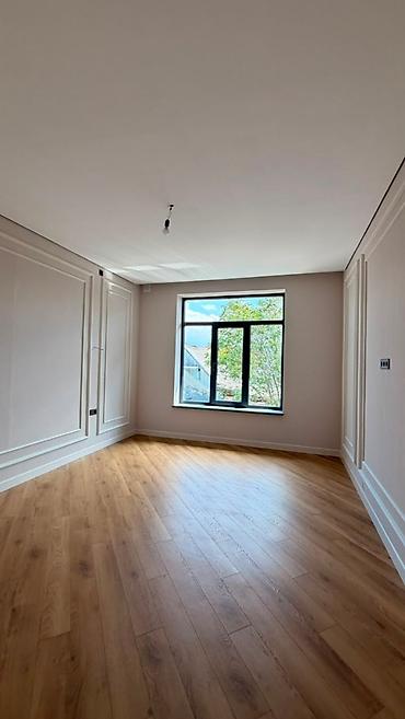 Продажа коттеджей и домов: 6 комнат, 370 м², 4 соток, Бишкек — 17