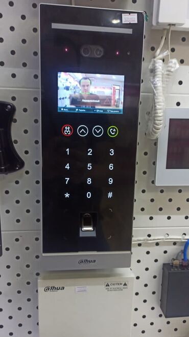 Установка систем наблюдения и безопасности: Домофоны, контроль доступа видеонаблюдение современная at lalafo.kg — 5 Установка систем наблюдения и безопасности: Домофоны, контроль доступа видеонаблюдение современная — 5