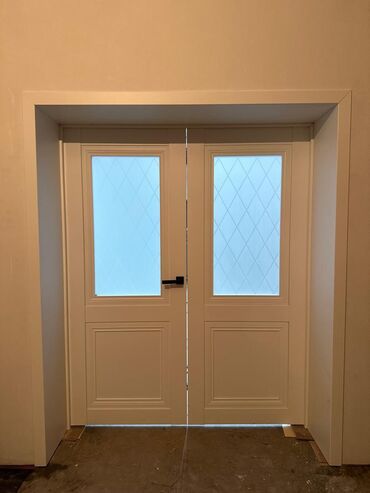 Межкомнатные двери: Двери начинаются за полотно с коробкой и наличником от 4000 и дороже — 6