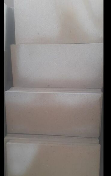 Dekorativ daşlar: Qumdaşı fasad plitələri - Material: təbii qumdaşı - İstifadə — 48