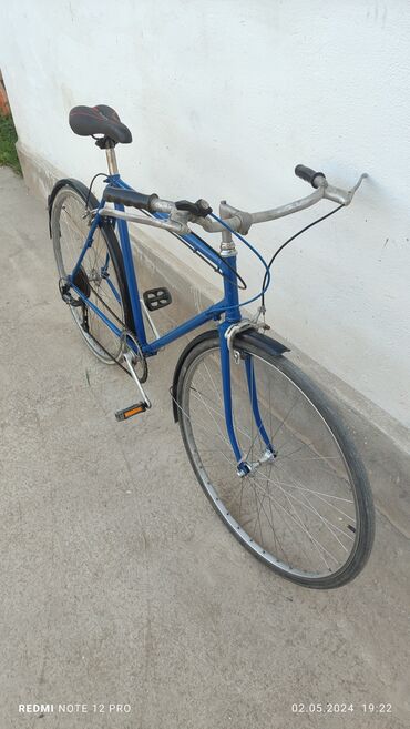 купить шоссейный велосипед бу из германии: Лёгкий немецкий шоссейный велосипед. Накат хороший колеса идеально