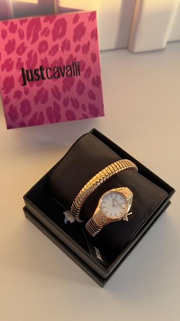 Комплекты с часами: Just Cavalli qadın saat və bilərzik seti - Brend: Just Cavalli - — 2