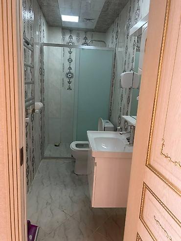 isti dosəmə: İcarəyə verilir 2 otaqlı yeni tikili 80 m², Əhmədli m. 600 AZN/ay 2 — 10