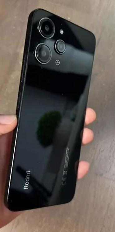 iphone 12 pro max vietnam: Xiaomi 12, 128 GB, rəng - Gümüşü — 1