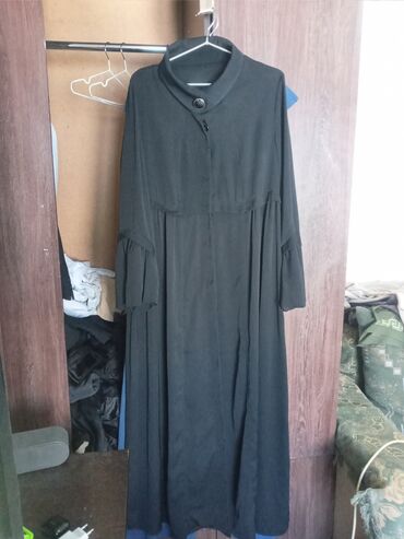 рабочий одежда: Сатылат хиджап кийген узун бойлуу кыз келиндерге