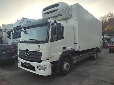 Обмен на легковой+ доплата. Рефрижераторный грузовик Mercedes‑Benz
