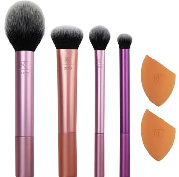 Косметика: Набор кистей для макияжа Real Techniques Everyday Essentials включает