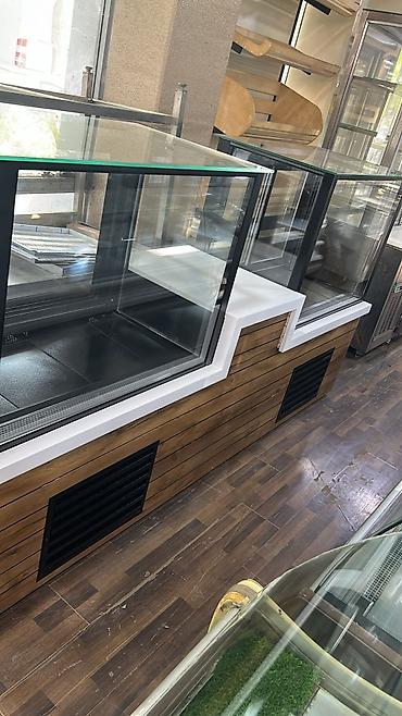 Витрины-холодильники: Soyuducu vitrinlər – kafe, restoran, market, şirniyyat və hazır qida — 1