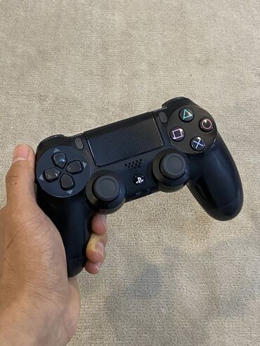 Геймпады (Джойстики): Продаю джойстик на PS 4 DualShock 4 Оригинал В идеальном состоянии