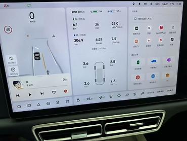 Lixiang: Lixiang L6: 2025 г., Гибрид, Кроссовер — 12