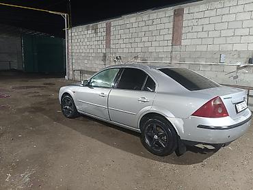 Ford Mondeo: 2003 г., 2 л, Механика, Дизель, Седан