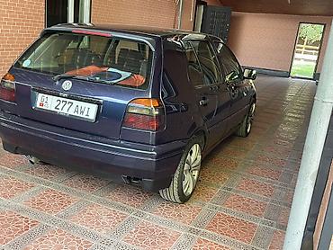 e klass: Volkswagen Golf: 1995 г., 0.2 л, Автомат, Бензин, Хэтчбэк — 6