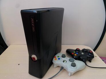 xbox 360 slim цена: Xbox306 очен харошая состаяня не логает работает срочна нужны денги