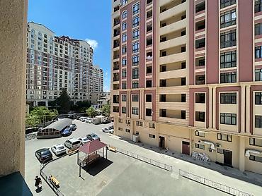 Квартиры: 3 комнаты, Новостройка, 70 м² — 3