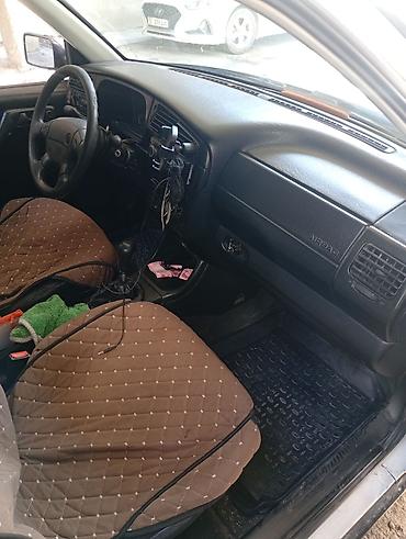 авто полотка: Volkswagen Golf Variant: 1996 г., 1.8 л, Механика, Бензин, Универсал — 5
