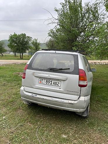 митсубиси спайс: Mitsubishi Space Star: 2001 г., 1.6 л, Механика, Бензин, Универсал — 4