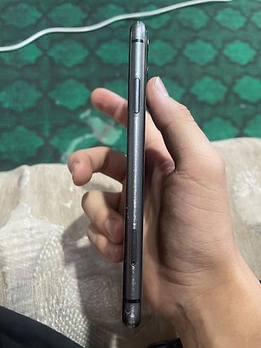 Мобильные телефоны и аксессуары: Смартфон Apple iPhone (серия c Face ID и вырезом под фронтальную — 3