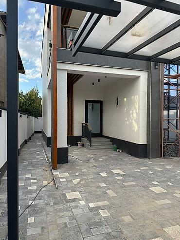 обмен на арашан: 6 комнат и более, 200 м², 2 соток, Бишкек, Ак-Ордо ж/м Собственник — 4