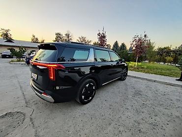 б4 80: Kia Carnival: 2025 г., 2.2 л, Автомат, Дизель, Минивэн — 4