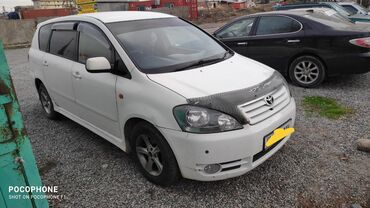 домик на колесо: Toyota Ipsum: 2001 г., 2.4 л, Автомат, Бензин, Минивэн