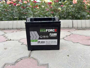 Аккумуляторы: Аккумулятор 12v очень в хорошем состоянии