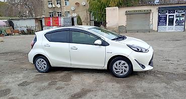 taksi şahmatı: Toyota Aqua: 1.5 l | 2019 il Hetçbek — 3