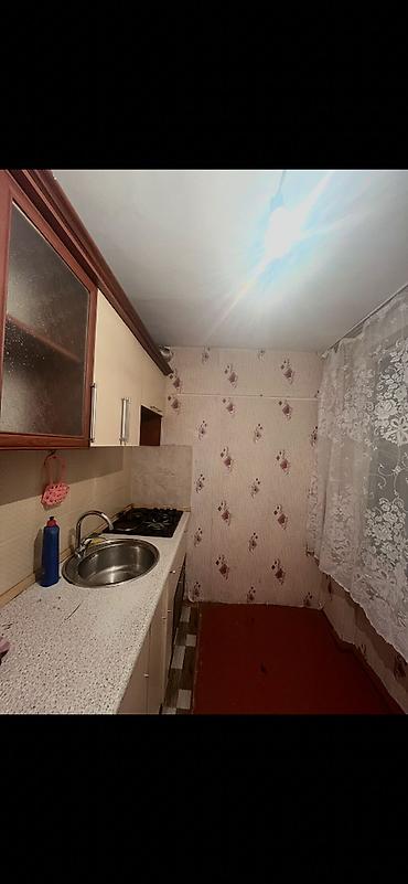 su bacok: Sumqayıt şəhər 1-ci mkr, maarifin yanındaki binada yerləşir. Öz — 3