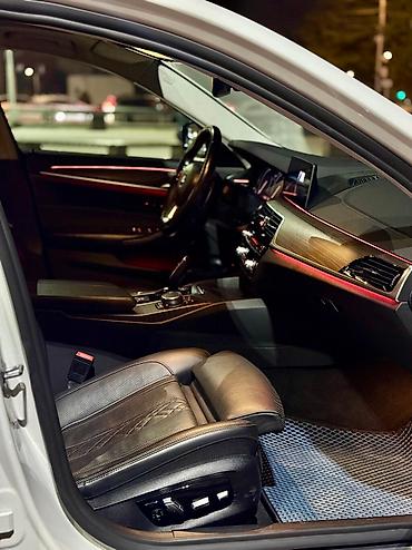 Частная аренда авто: Прокат BMW G30 2018 года выпуска, объем двигателя 2.0 турбо дизель, в — 11