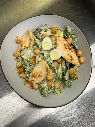 Повара: Повар Сушист. Больше 6 лет опыта at lalafo.kg — 36 Повара: Повар Сушист. Больше 6 лет опыта — 36