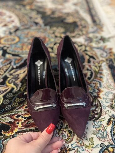 Tuflilər: Qadın ayaqqabıları – zərif və dəbli modellər toplusu 1) Qara klassik — 5