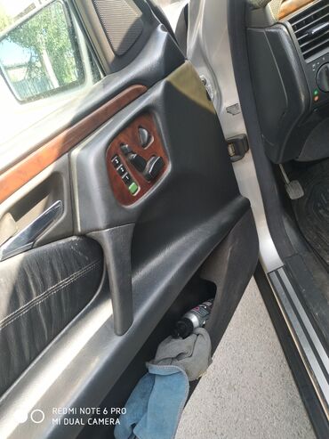 Mercedes-Benz: Mercedes-Benz E-Class: 1997 г., 3.2 л, Автомат, Бензин, Седан — 9