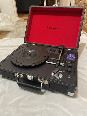 rant ace: Портативный виниловый проигрыватель в чемоданчике Crosley - — 1