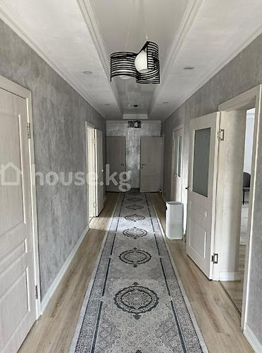 Продажа коттеджей и домов: 4 комнаты, 132 м², 4 соток, Бишкек, Колмо ж/м Агентство недвижимости at lalafo.kg — 18 Продажа коттеджей и домов: 4 комнаты, 132 м², 4 соток, Бишкек, Колмо ж/м Агентство недвижимости — 18