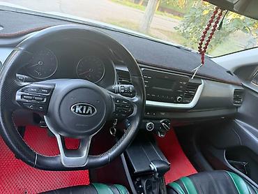 сиденье на карнивал: Kia Stonic: 2019 г., 1.8 л, Автомат, Бензин, Кроссовер — 4