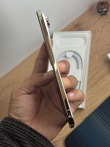 blackview akebook 8: IPhone Air, Б/у, 256 ГБ, Золотой, Зарядное устройство, Защитное стекло, Чехол, 100 % — 8