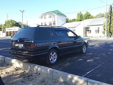 pass: Volkswagen Passat: 1993 г., 1.8 л, Механика, Бензин, Универсал — 4