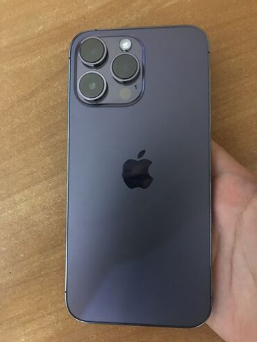 Apple iPhone: IPhone 14 Pro Max, Б/у, 256 ГБ, Deep Purple, Защитное стекло, Чехол, Кабель, 91 %