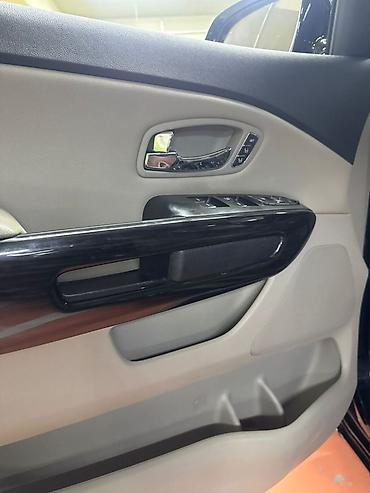 Kia: Kia Carnival: 2019 г. — 9