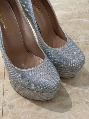 Tuflilər: Tuflilər, Ölçü: 37, rəng - Gümüşü, Yeni — 5