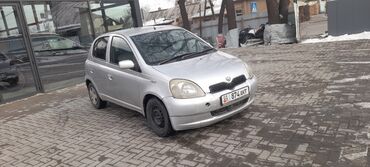 Toyota: Toyota Vitz: 2001 г., 1 л, Автомат, Бензин, Хэтчбэк