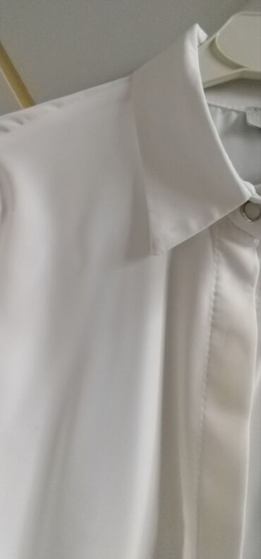 Köynək və bluzalar: Qadın bluzu – tünd narıncı/qırmızı (burgundy) rəngdə, uzunqollu, öndən -da lalafo.az — 14 Köynək və bluzalar: Qadın bluzu – tünd narıncı/qırmızı (burgundy) rəngdə, uzunqollu, öndən — 14