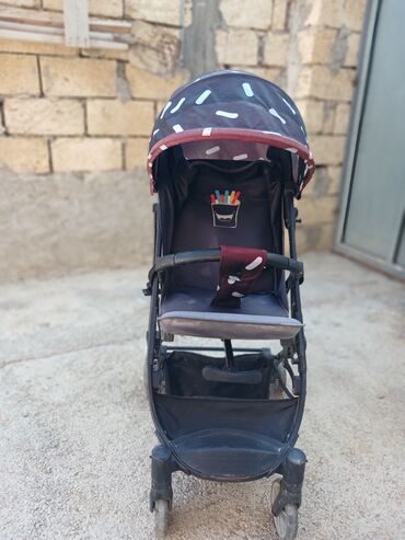 baby jogger city uşaq gəzinti arabası: Классическая прогулочная коляска, Б/у, Пол: Мальчик, Возраст: 12-18 месяцев, Самовывоз