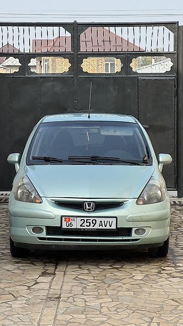 Honda Jazz: 2002 г., 1.4 л, Механика, Бензин, Хэтчбэк